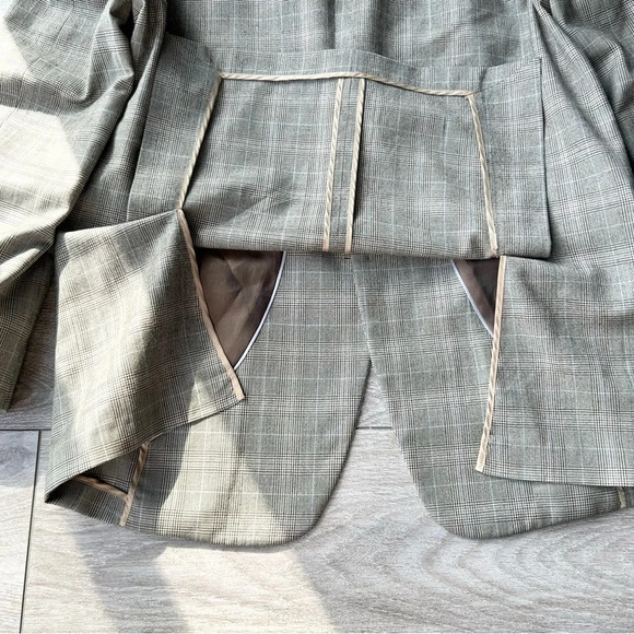 Michael Kors Pure Wool Plaid Sport Coat - Picture 15 of 15